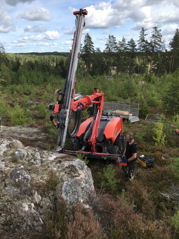 Provtagning i ansluting till järnvägen 1.jpg